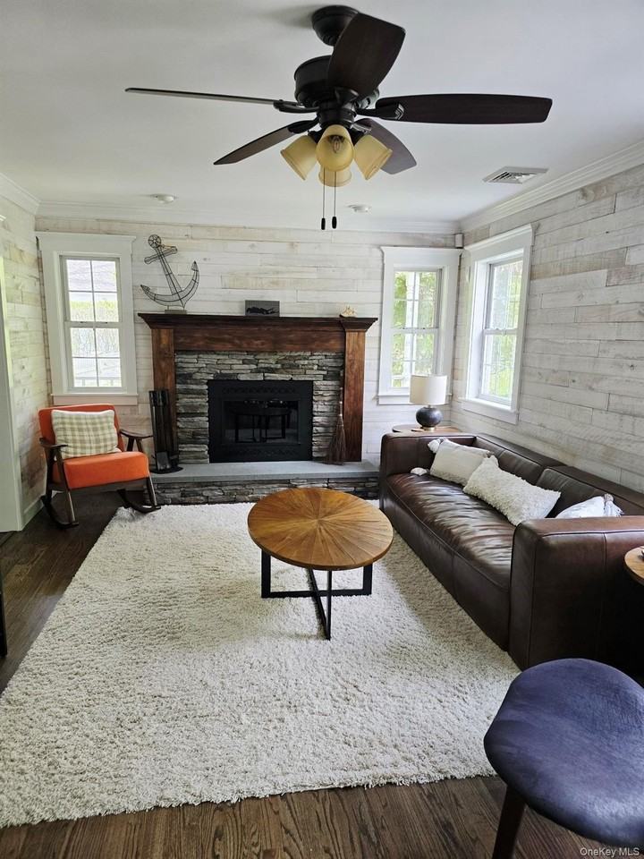 64 Beachfern Rd - Photo 7 of 12
