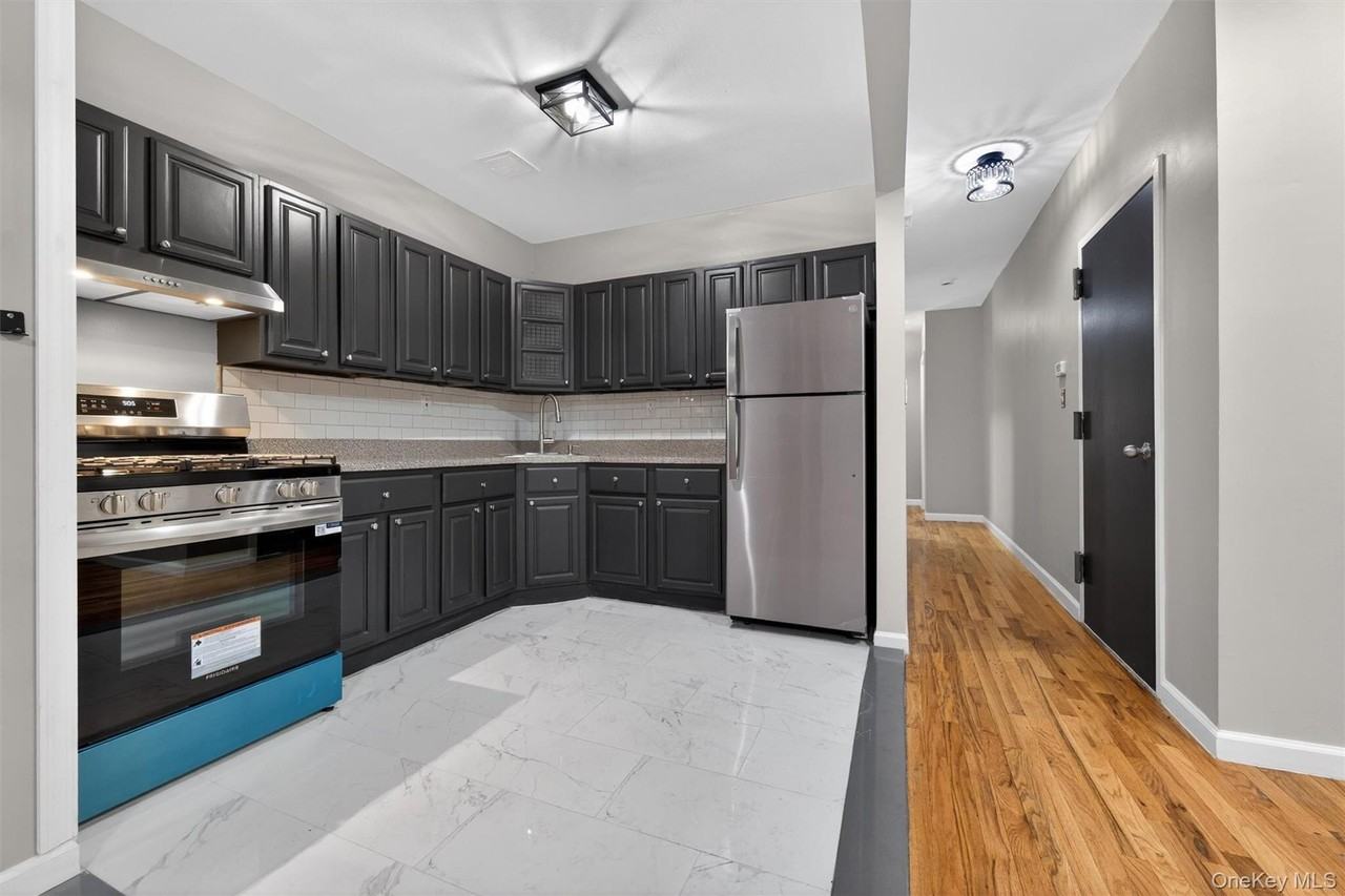 315 E 163rd St #2 - Photo 6 of 15