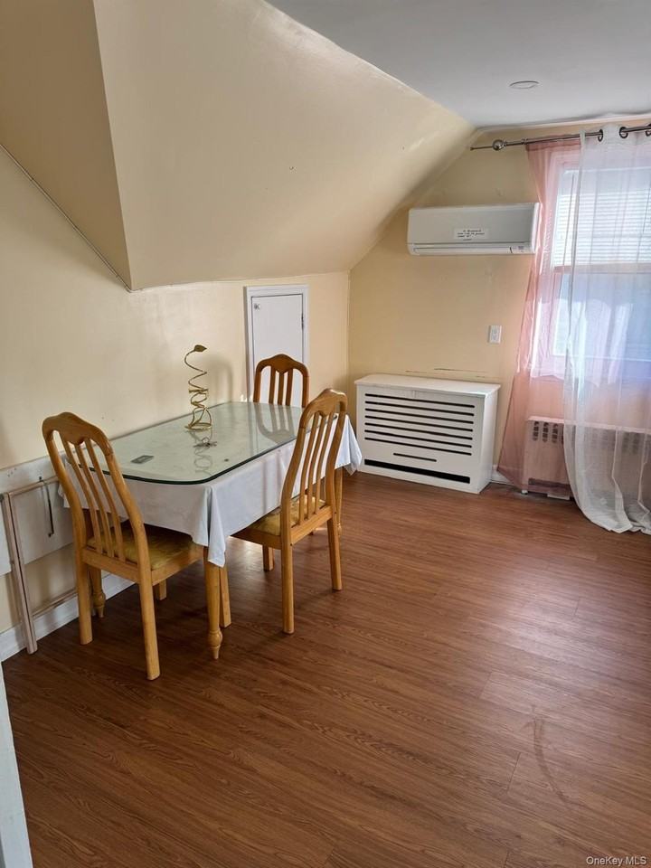 7349 188th St #2 - Photo 3 of 11