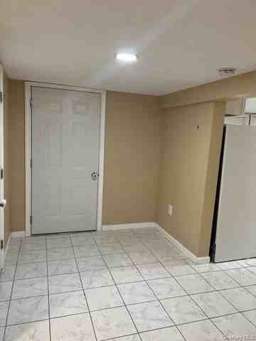 315 Cedar Ct - Photo 5 of 14