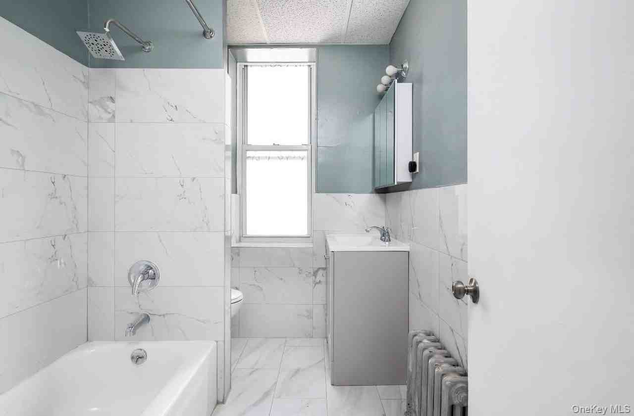 332 Columbus Ave #2 - Photo 3 of 6