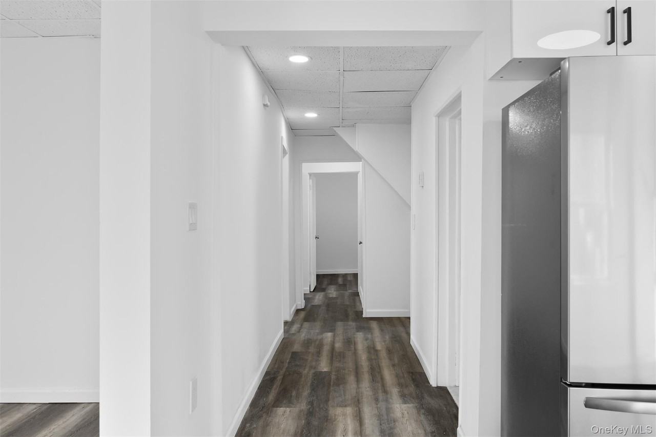 332 Columbus Ave #2 - Photo 4 of 6