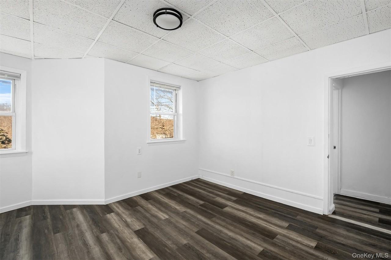 332 Columbus Ave #2 - Photo 6 of 6