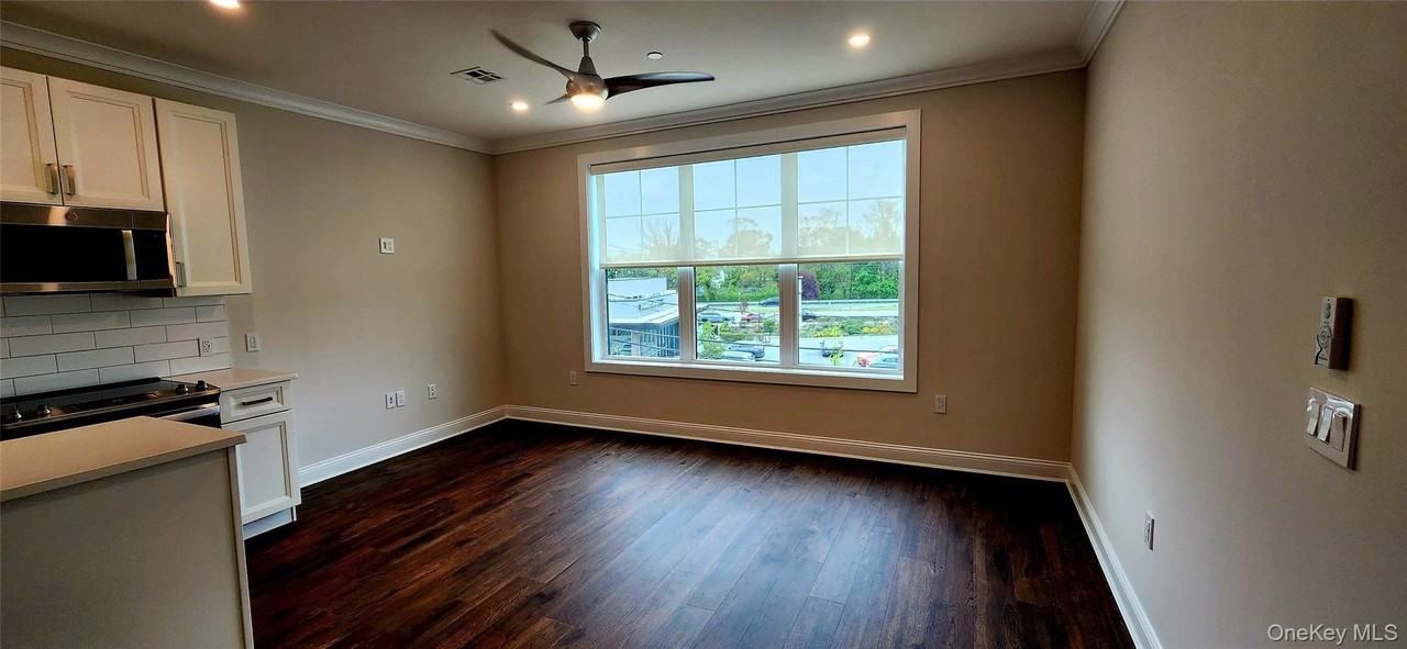 5 Freer St #411 - Photo 4 of 16
