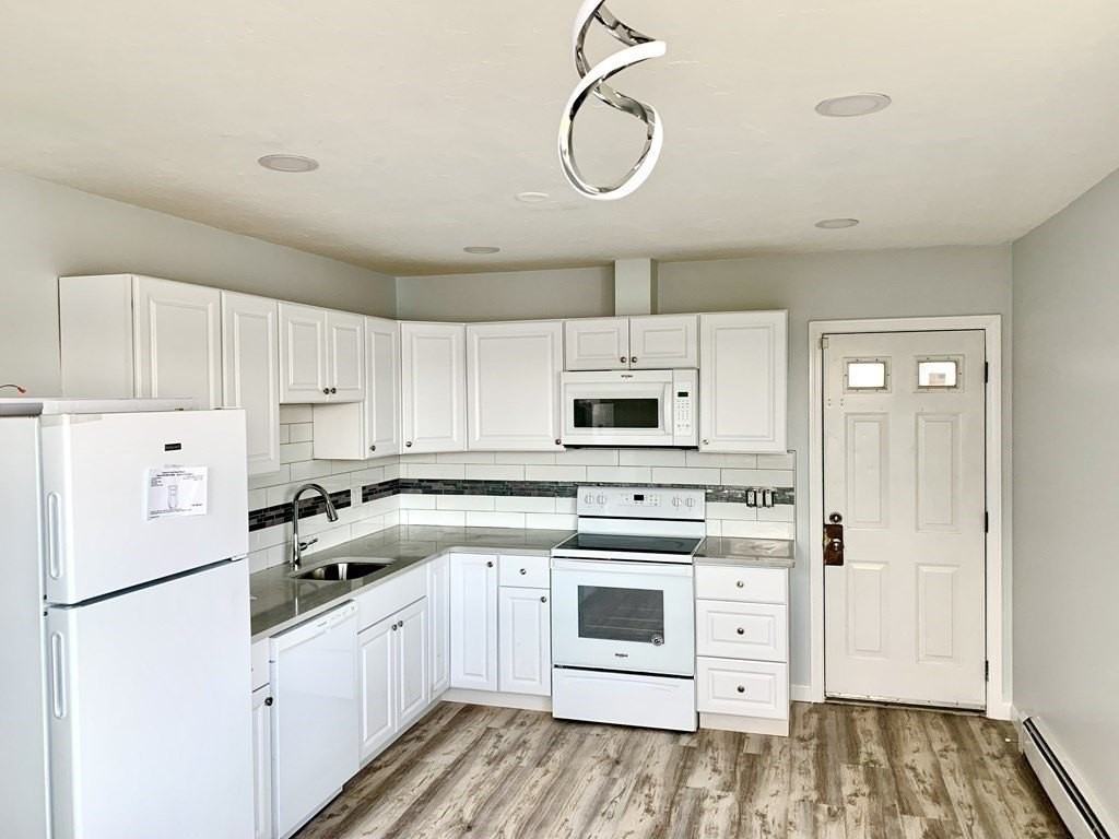 186 Commercial St #1 - Photo 4 of 9