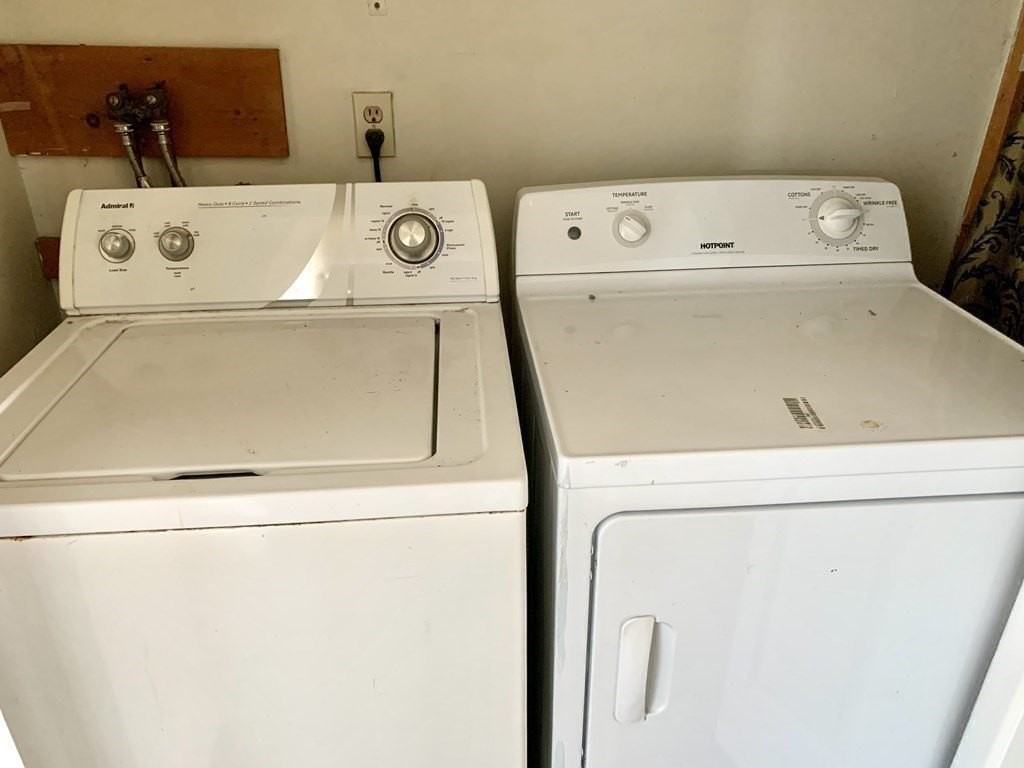 186 Commercial St #1 - Photo 6 of 9