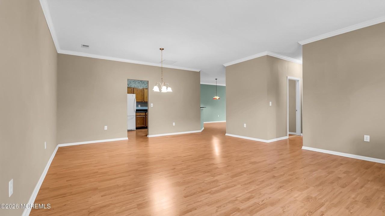 19 Silverside Rd - Photo 4 of 22