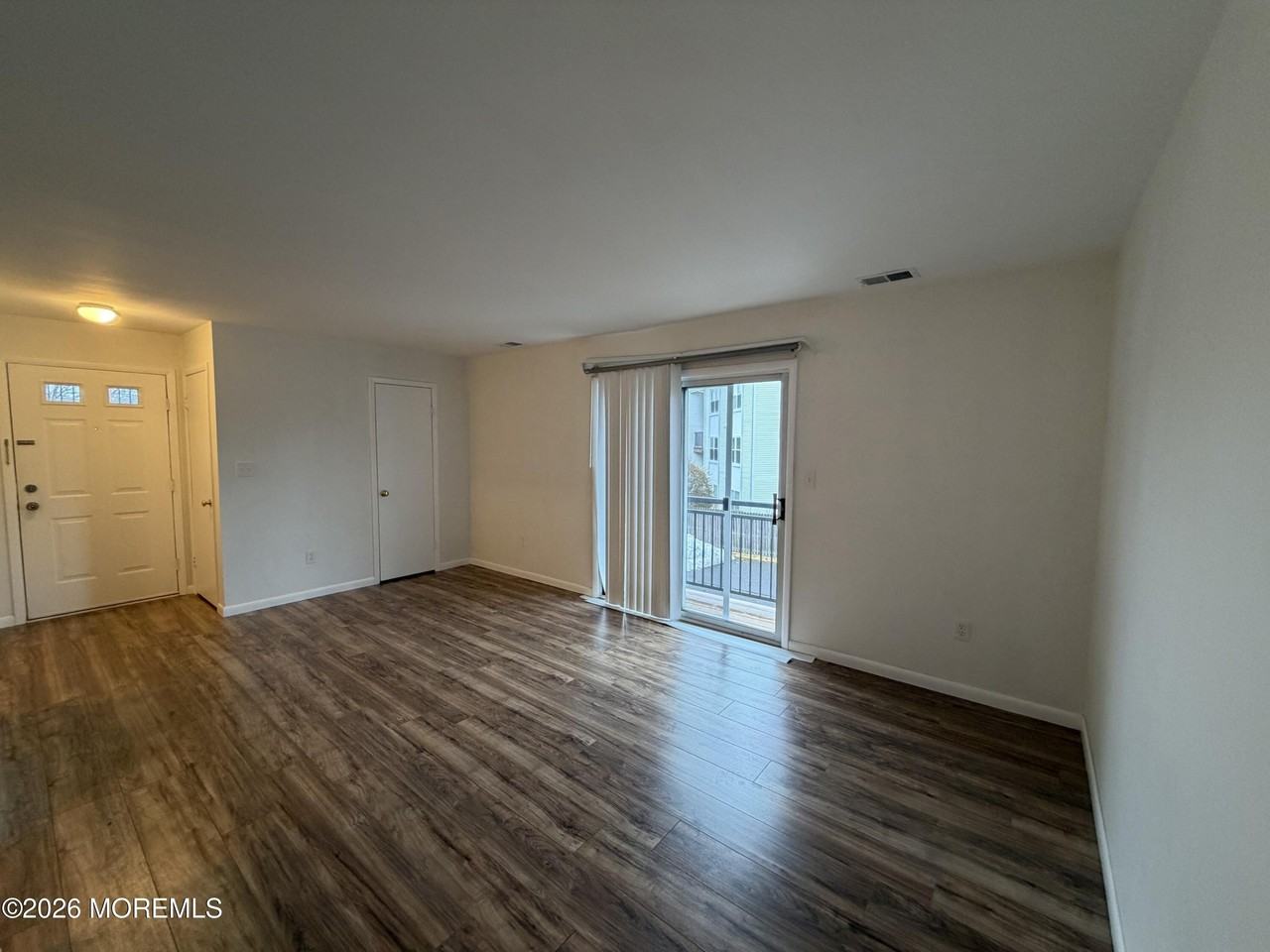 609 16th Ave #4 - Photo 3 of 13