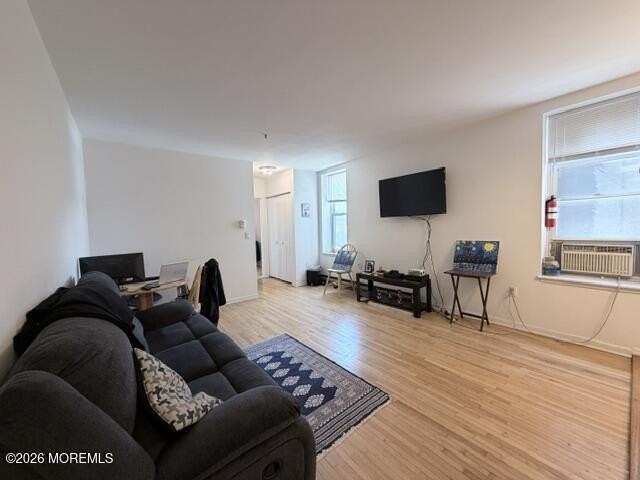 533 Monroe St #4D - Photo 7 of 14