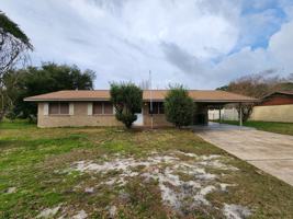 featured image of Popps Ferry Rd #1