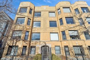 3106 W Lyndale St #3B - Photo 1 of 1