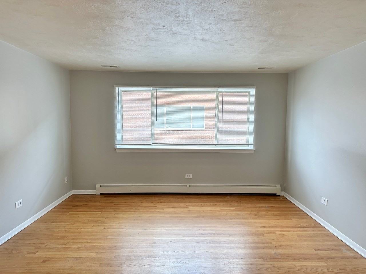 1007 Taft Ave #2B - Photo 6 of 12
