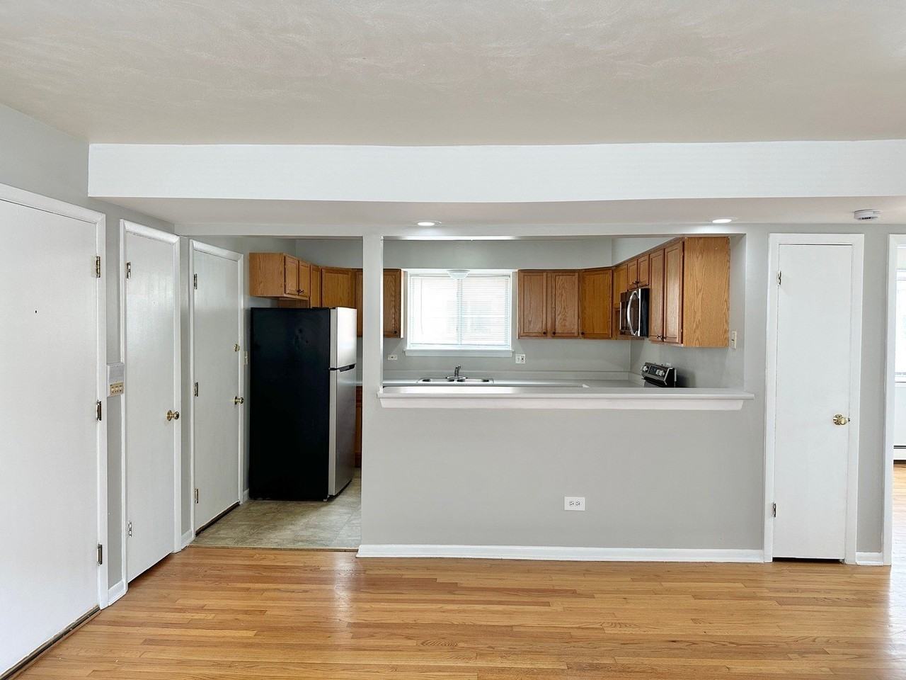 1007 Taft Ave #2B - Photo 7 of 12