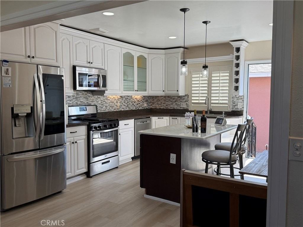 24139 Ravenna Ave - Photo 5 of 31