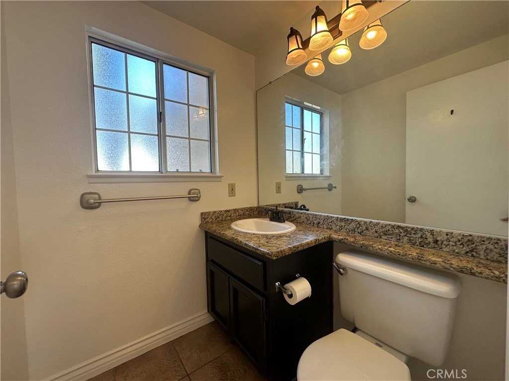 39542 Del Val Dr - Photo 6 of 10