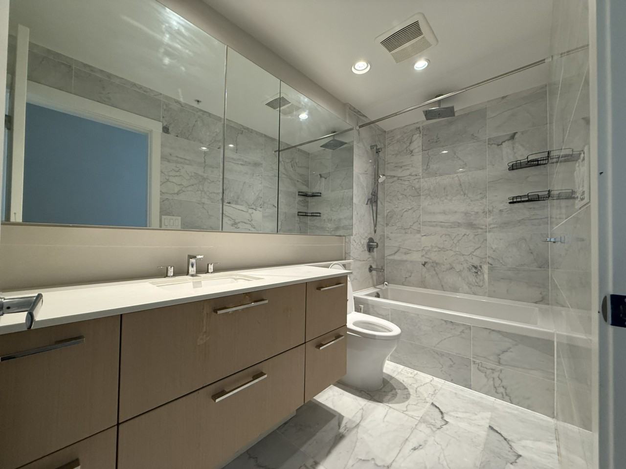 3563 Ross Dr - Photo 4 of 11