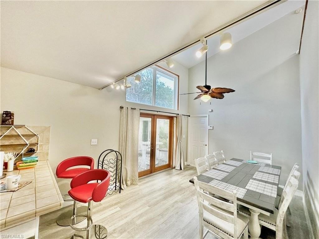 416 Bristle Cone Ln #9 - Photo 6 of 38