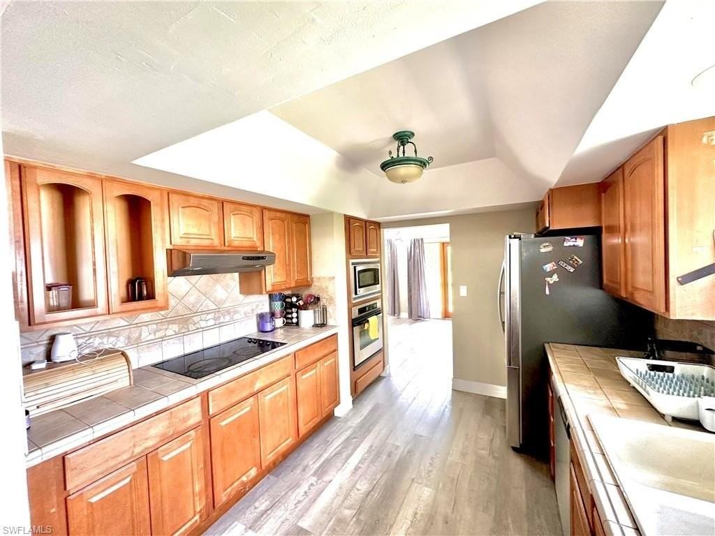 416 Bristle Cone Ln #9 - Photo 7 of 38
