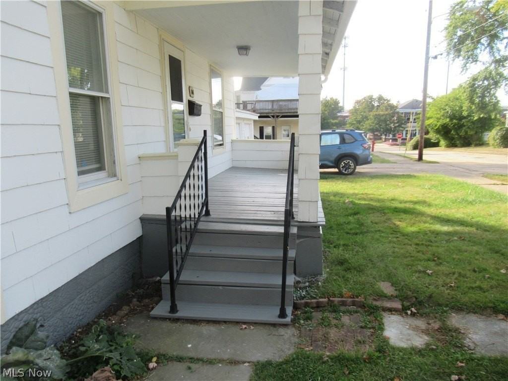 14 Elm St - Photo 3 of 30