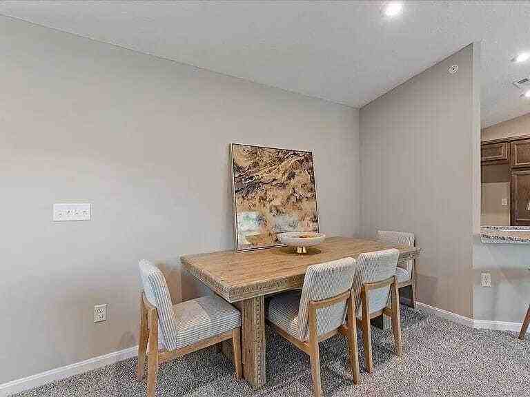 4728 Bentwood Hills Dr - Photo 7 of 20