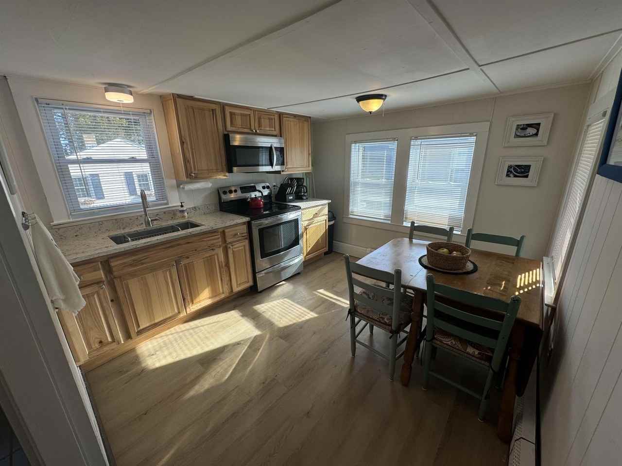 157 Hills Beach Rd #A - Photo 5 of 33