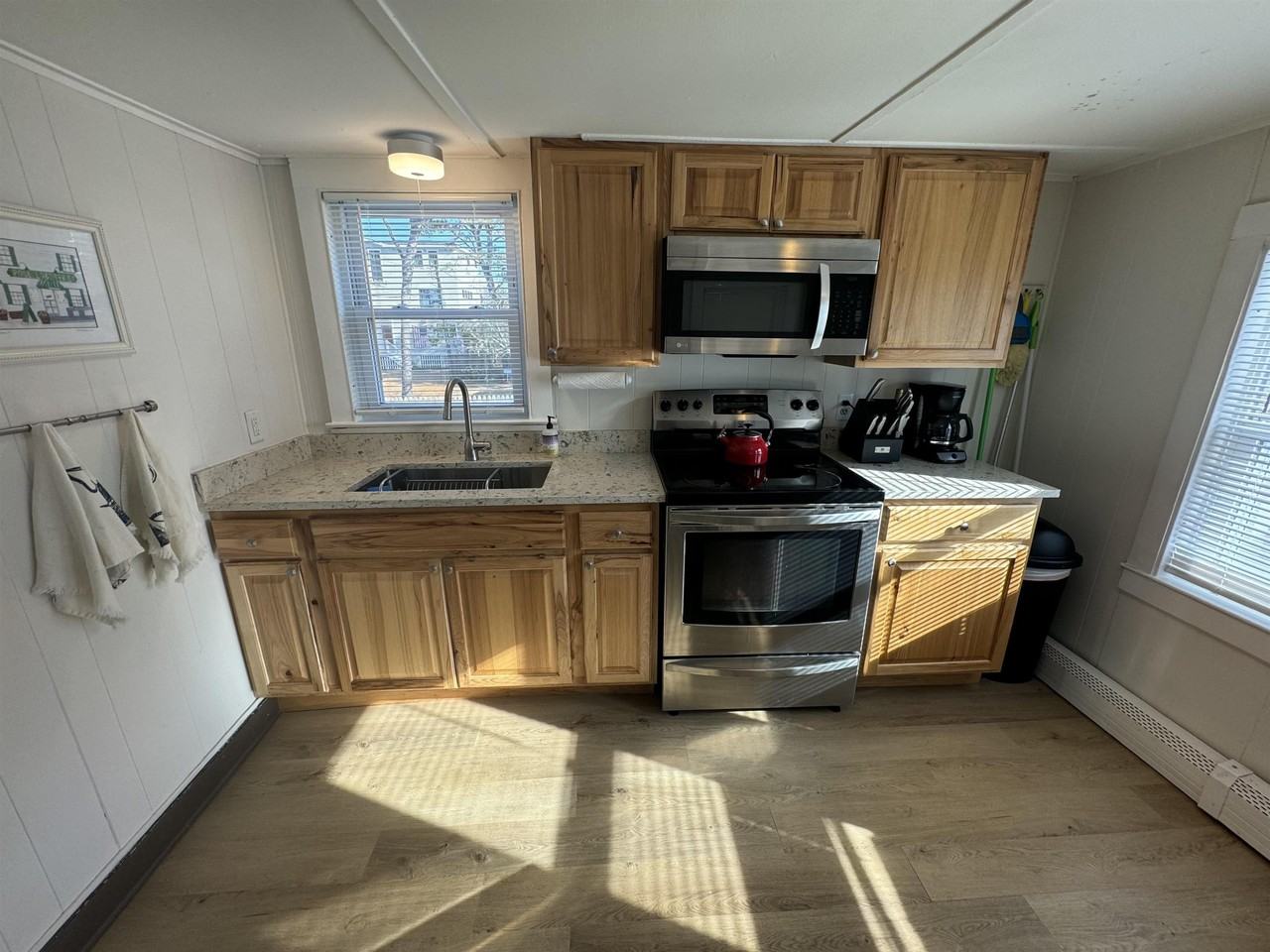 157 Hills Beach Rd #A - Photo 6 of 33