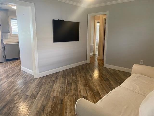 1515 Homer St - Photo 4 of 17