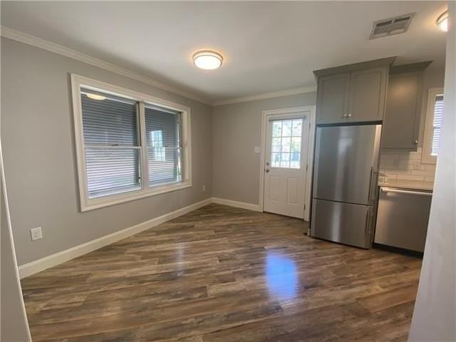 1515 Homer St - Photo 7 of 17