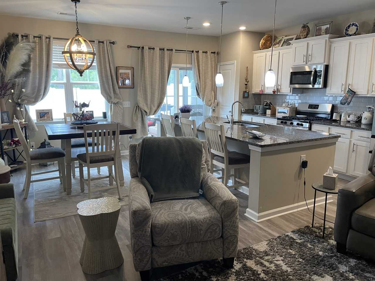 609 Hilchot Dr #1 - Photo 4 of 23