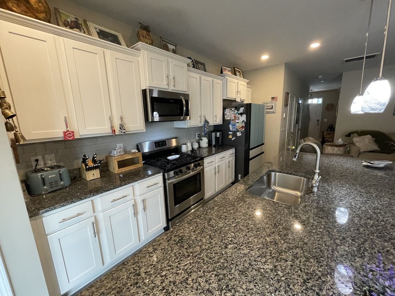 609 Hilchot Dr #1 - Photo 6 of 23