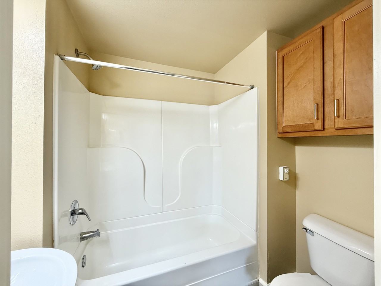 205 Birch Ave #2 - Photo 7 of 17