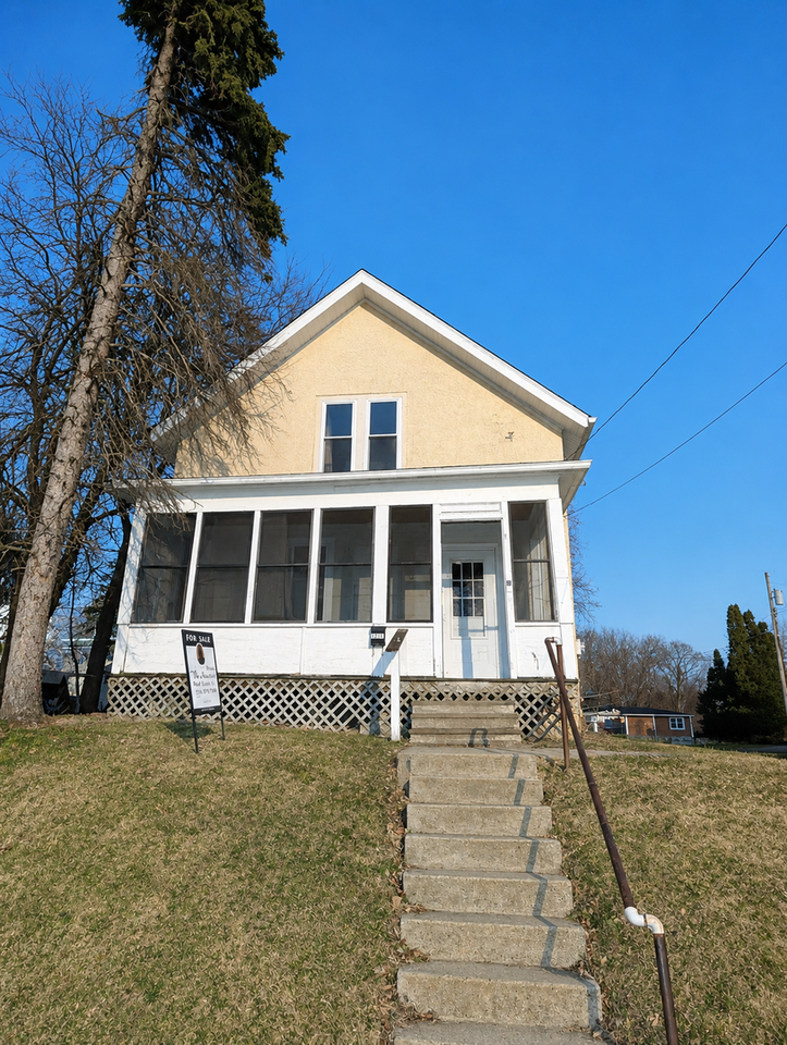 3116 11th Avenue C - Photo 2 of 12