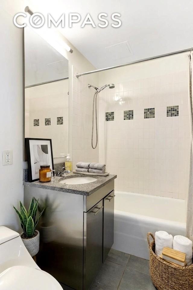 230 Ashland Pl #28A - Photo 4 of 16