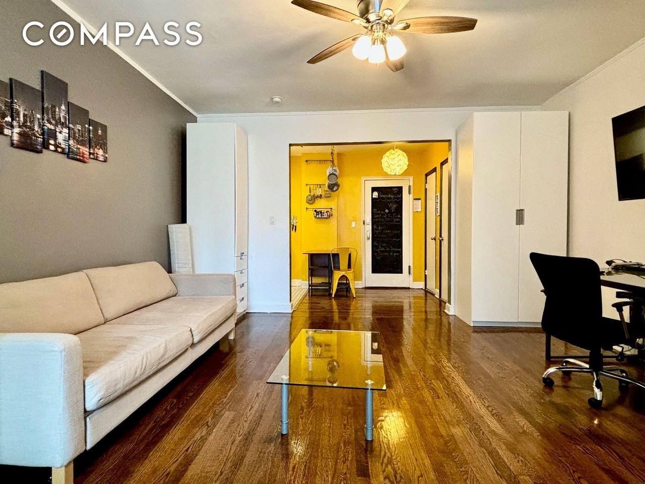 350 E 54th St #6C - Photo 4 of 12