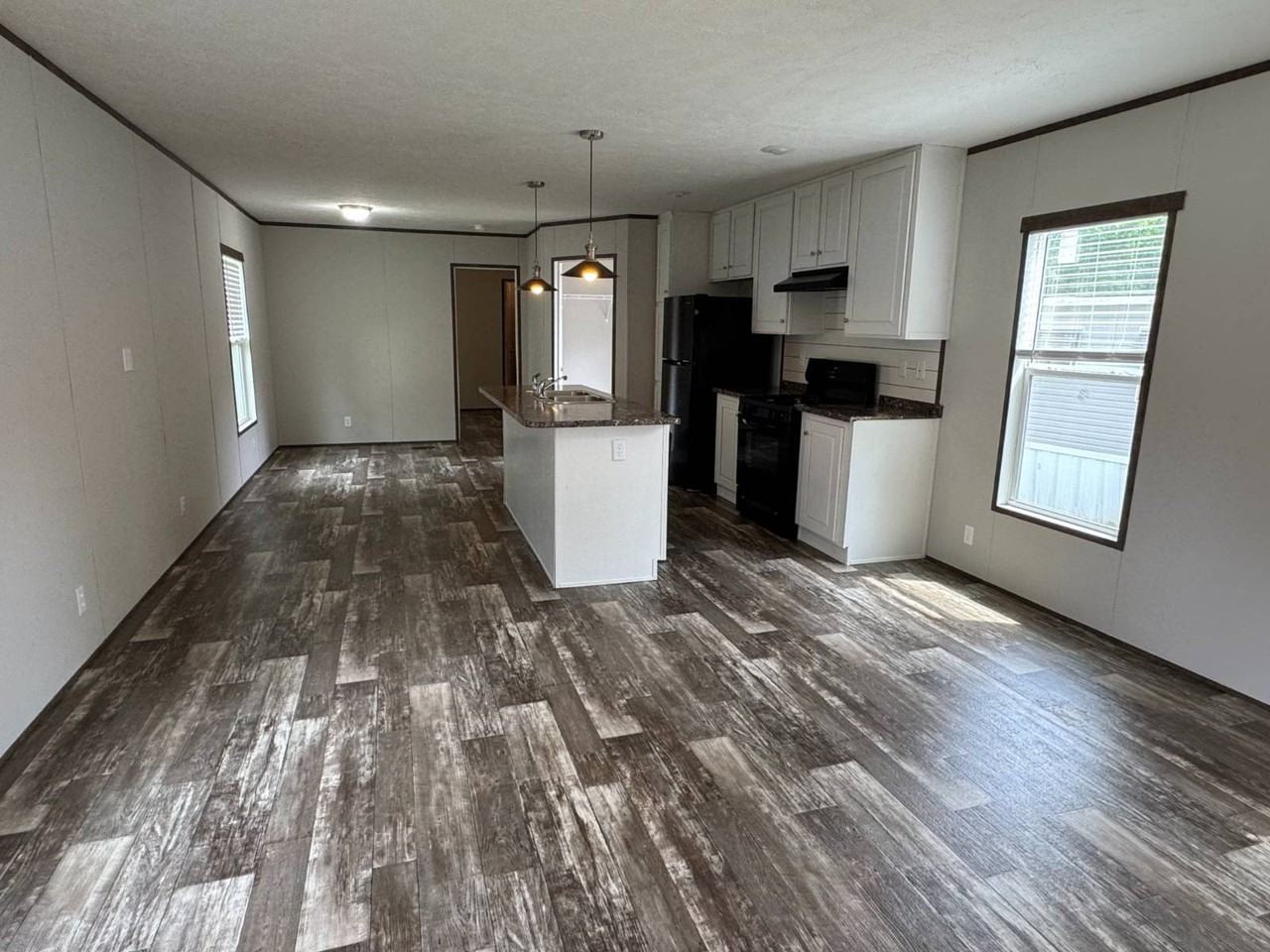 242 Wallingford Dr - Photo 6 of 15