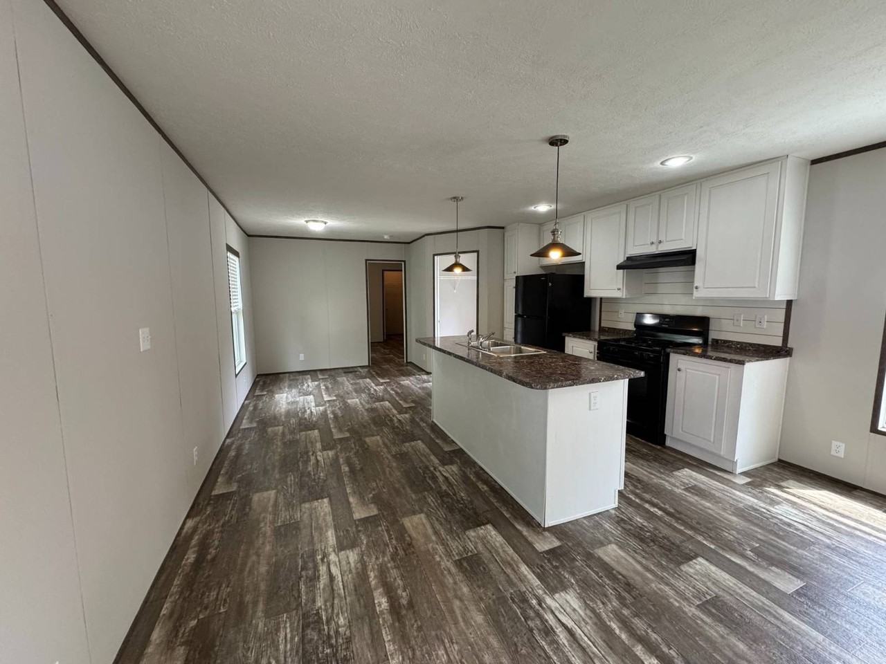 242 Wallingford Dr - Photo 7 of 15