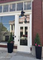 featured image of 401 S Virginia Ave #105