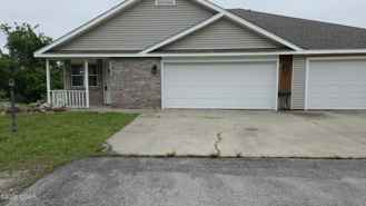 801 Greenwood Dr - Photo 1 of 1
