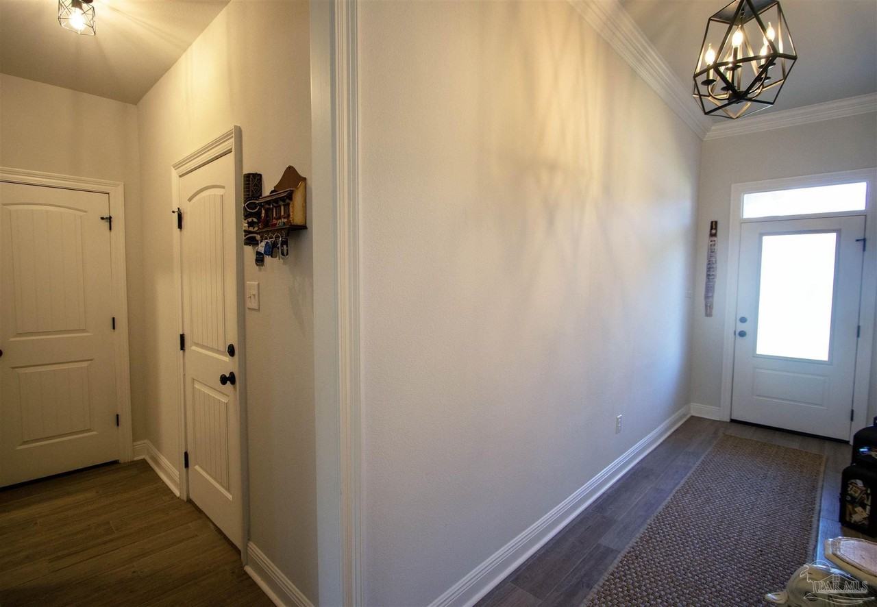 5689 Oak Haven Ln - Photo 7 of 29