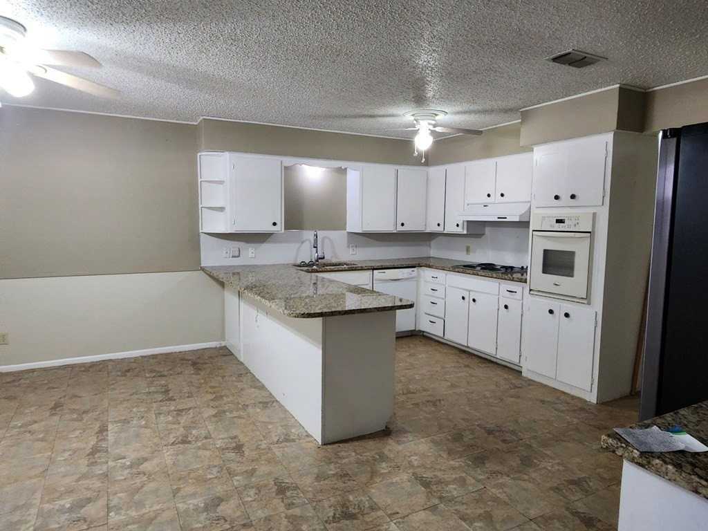 2603 W Wadley Ave - Photo 3 of 9