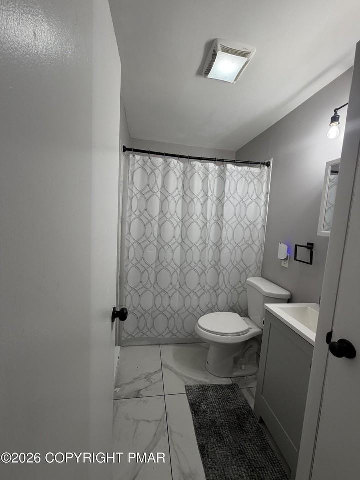 124 Spruce Ln #124 - Photo 7 of 9