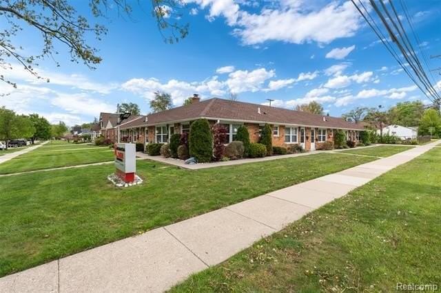 2131 Normandy Rd - Photo 2 of 11