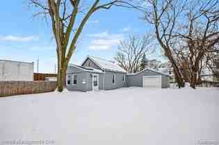20801 Elroy Ave - Photo 1 of 1