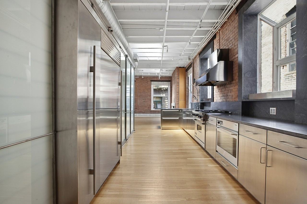 131 Mercer St #PHB - Photo 2 of 9