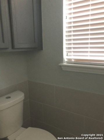 9804 Ardash Ln - Photo 5 of 9