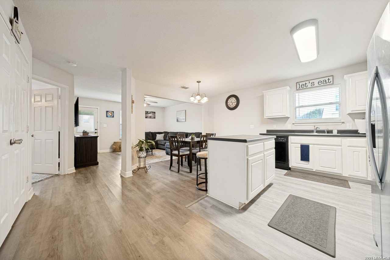 5722 Sandy Cyn - Photo 5 of 27