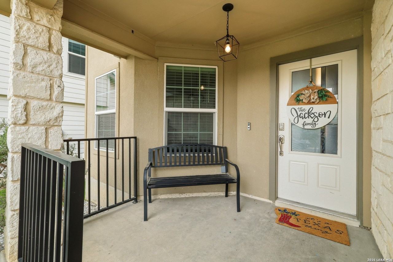 14059 Mudstone St - Photo 2 of 29
