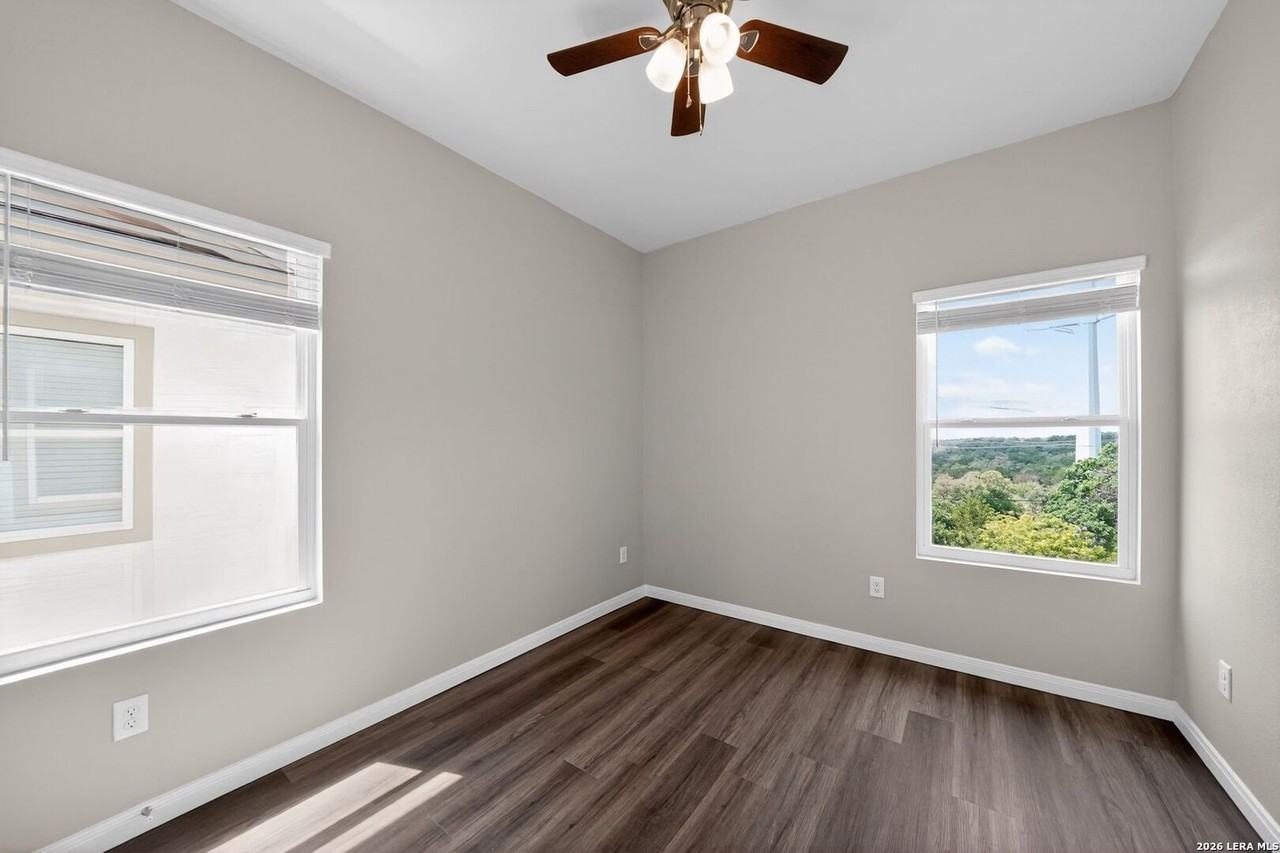 127 Avenue Ventana - Photo 5 of 22