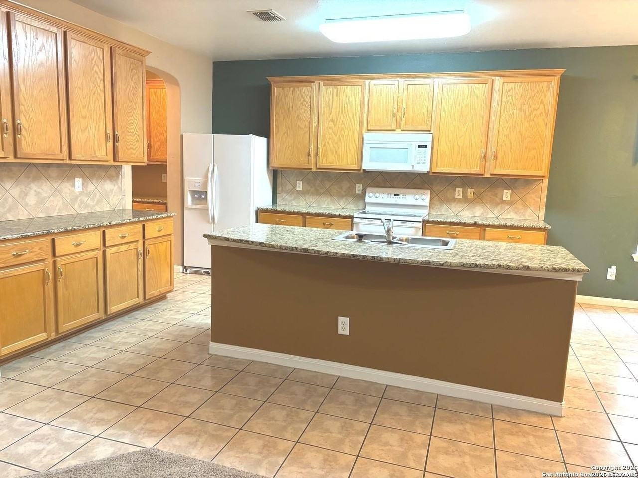1201 Murray Winn - Photo 5 of 19