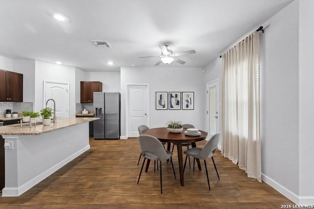829 Margay Loop - Photo 4 of 43